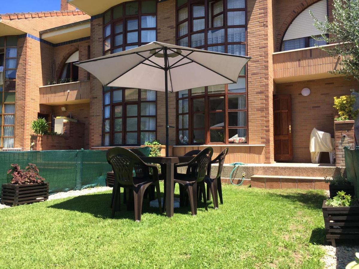 Chalet En Laredo Cerca De La Playa. 빌라 외부 사진