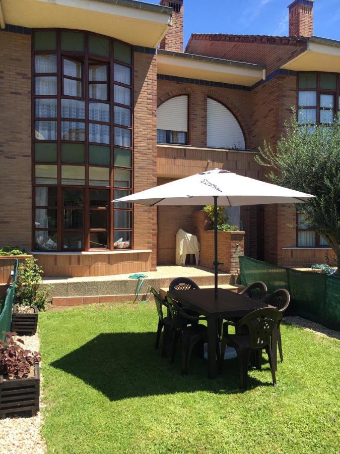 Chalet En Laredo Cerca De La Playa. 빌라 외부 사진